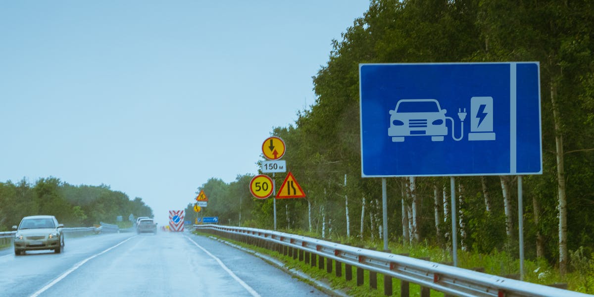 electric car recharging lane