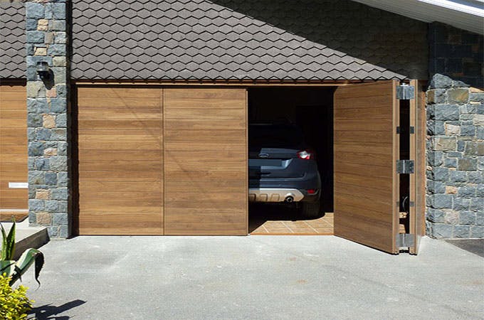 Quels sont les avantages des portes de garage enroulables ? - METZGER