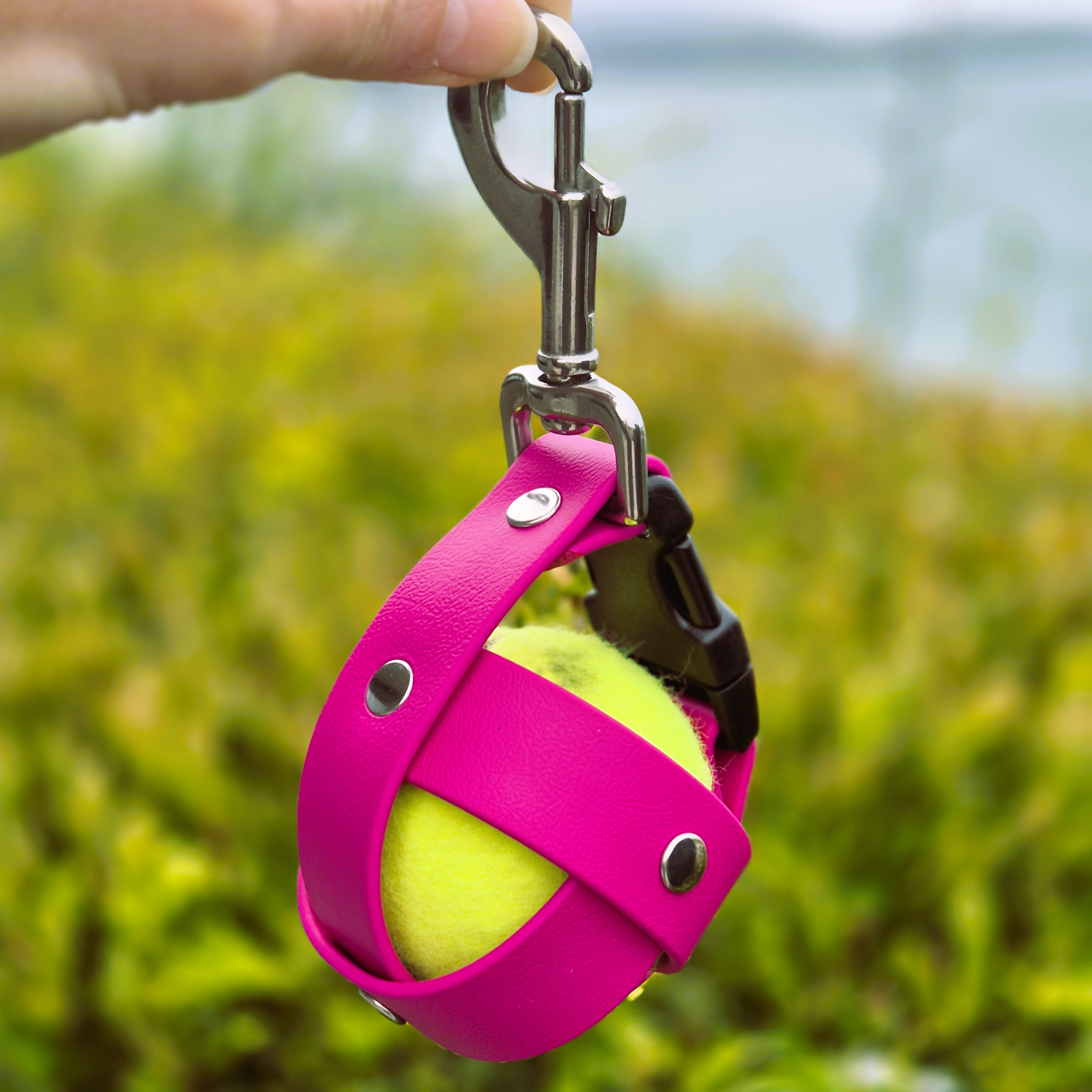 Ball Holder - Magenta and Stainless Steel