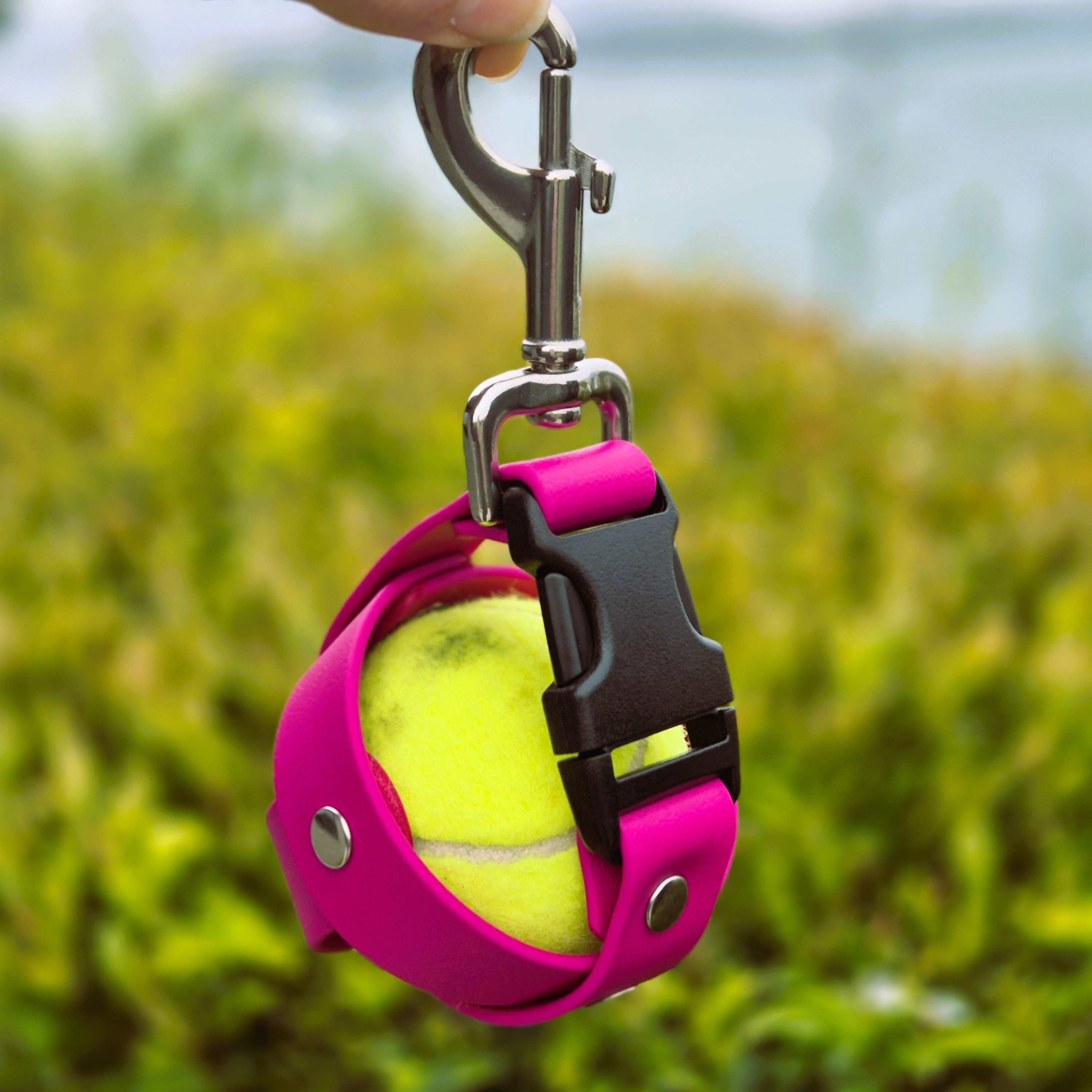 Ball Holder - Magenta and Stainless Steel