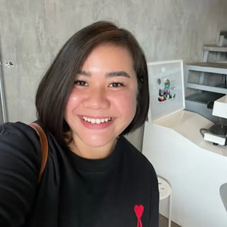 @tiiinv instagram profile picture