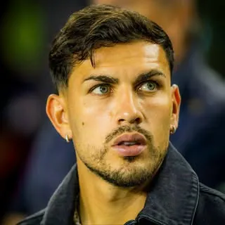@leoparedes20 instagram profile picture