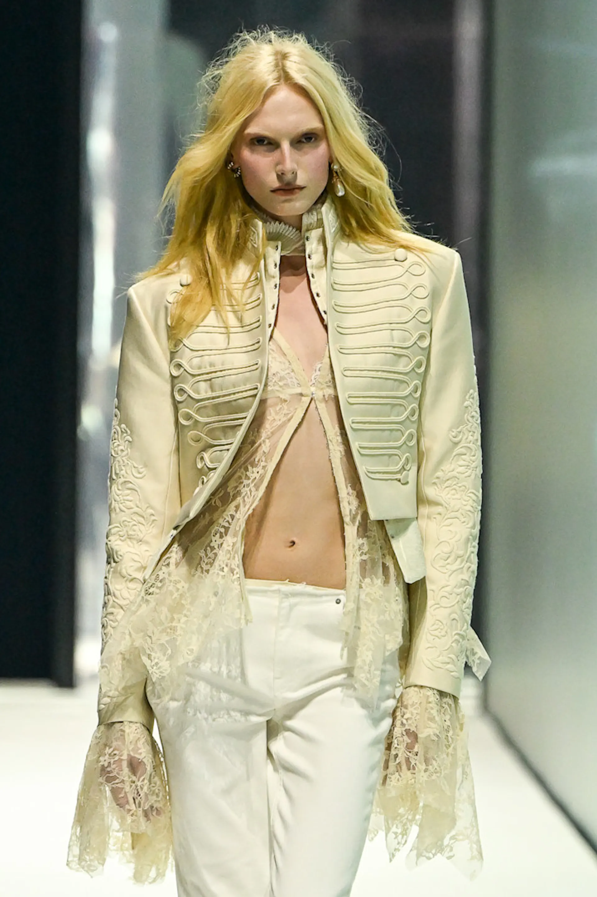 Alex Consani opens H&M via Spotlight
