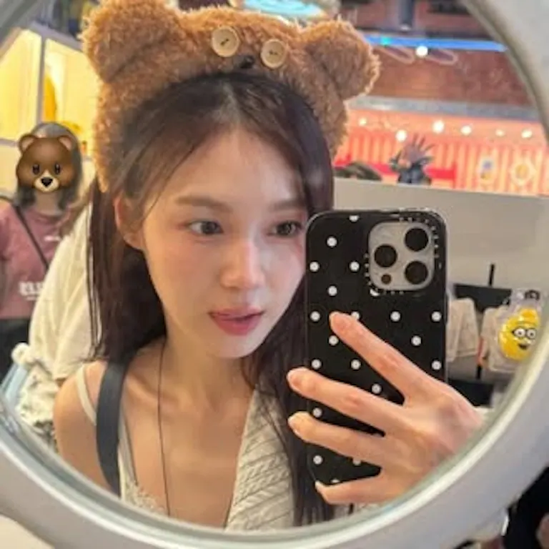 @loverrukk instagram profile picture