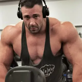 @@noeldeyzel_bodybuilder instagram profile picture