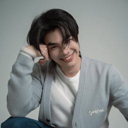 Mile Phakphum