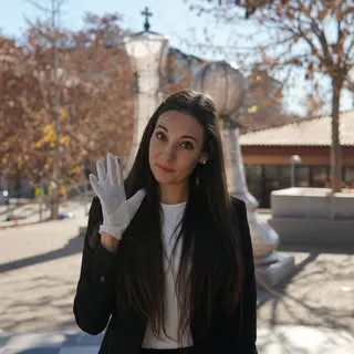 @elidefferary instagram profile picture