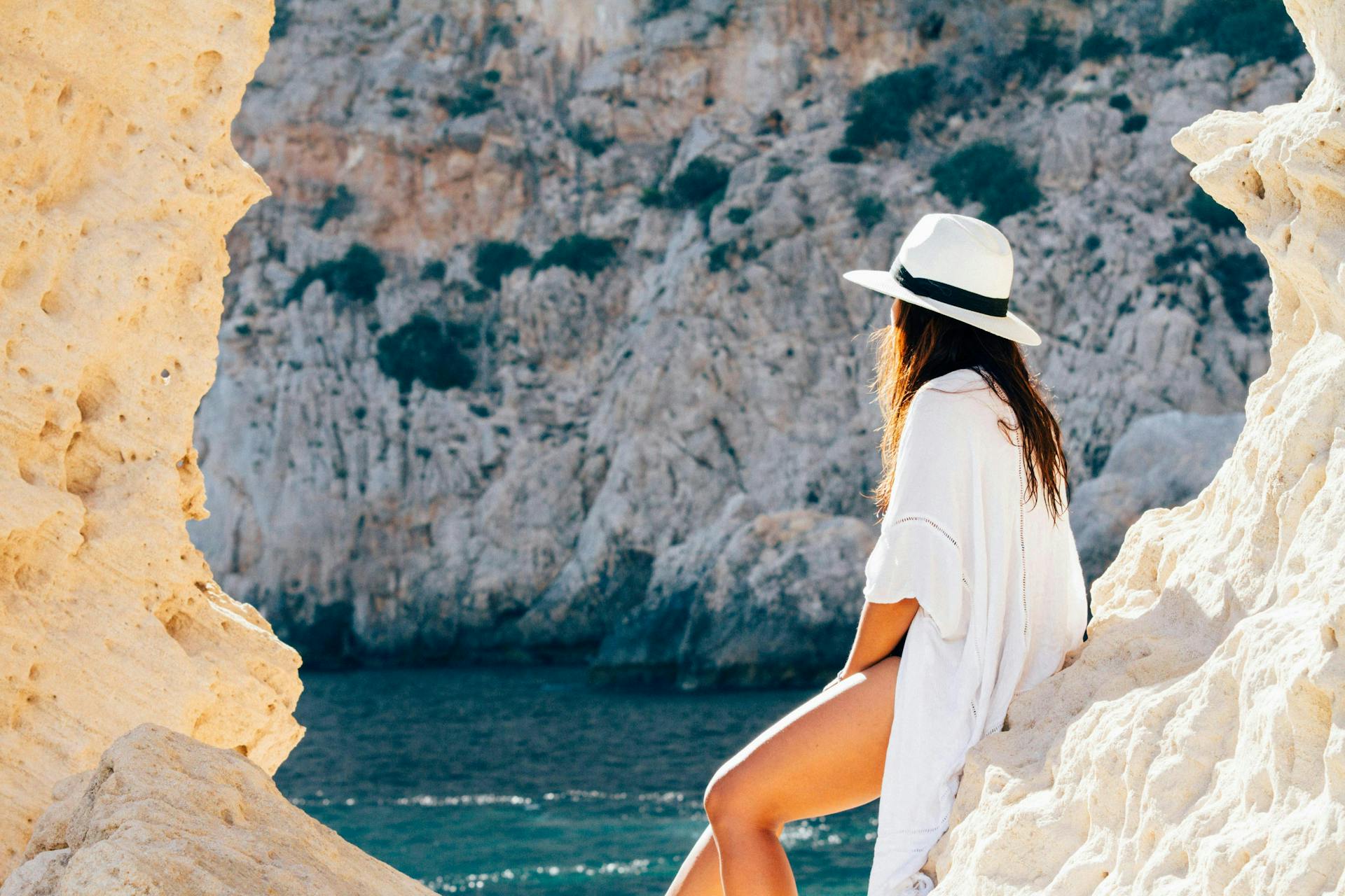 Travel TikTok influencer with high engagement rates