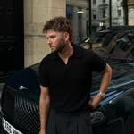 Influencer in influencer marketing campaign