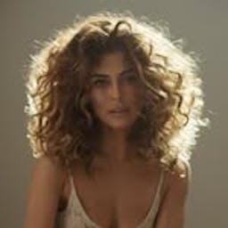 Juliana Paes