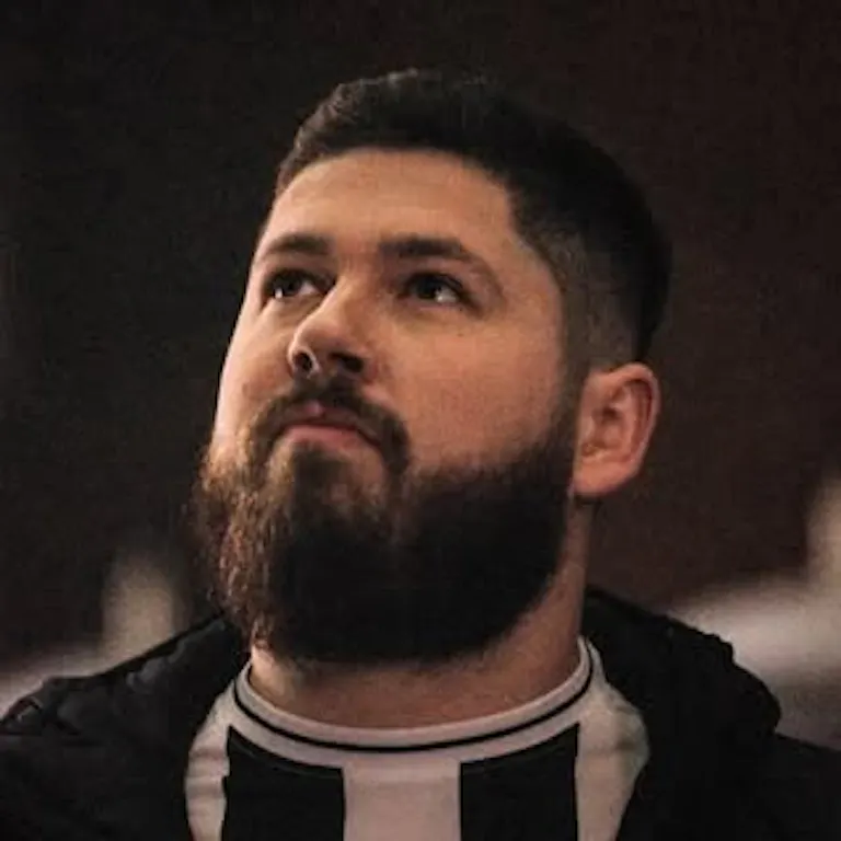 @johnnellis instagram profile picture