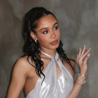 @anagzortea instagram profile picture