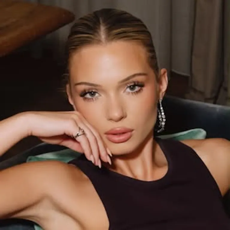 @@juliamayska instagram profile picture