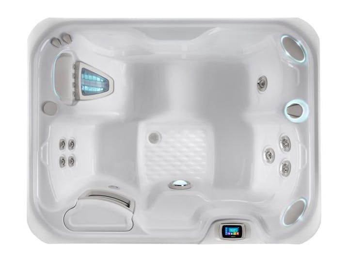 Jetsetter 3 Person Hot Tub Top View