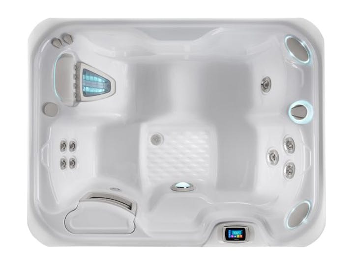 Jetsetter 3 Person Hot Tub Top View