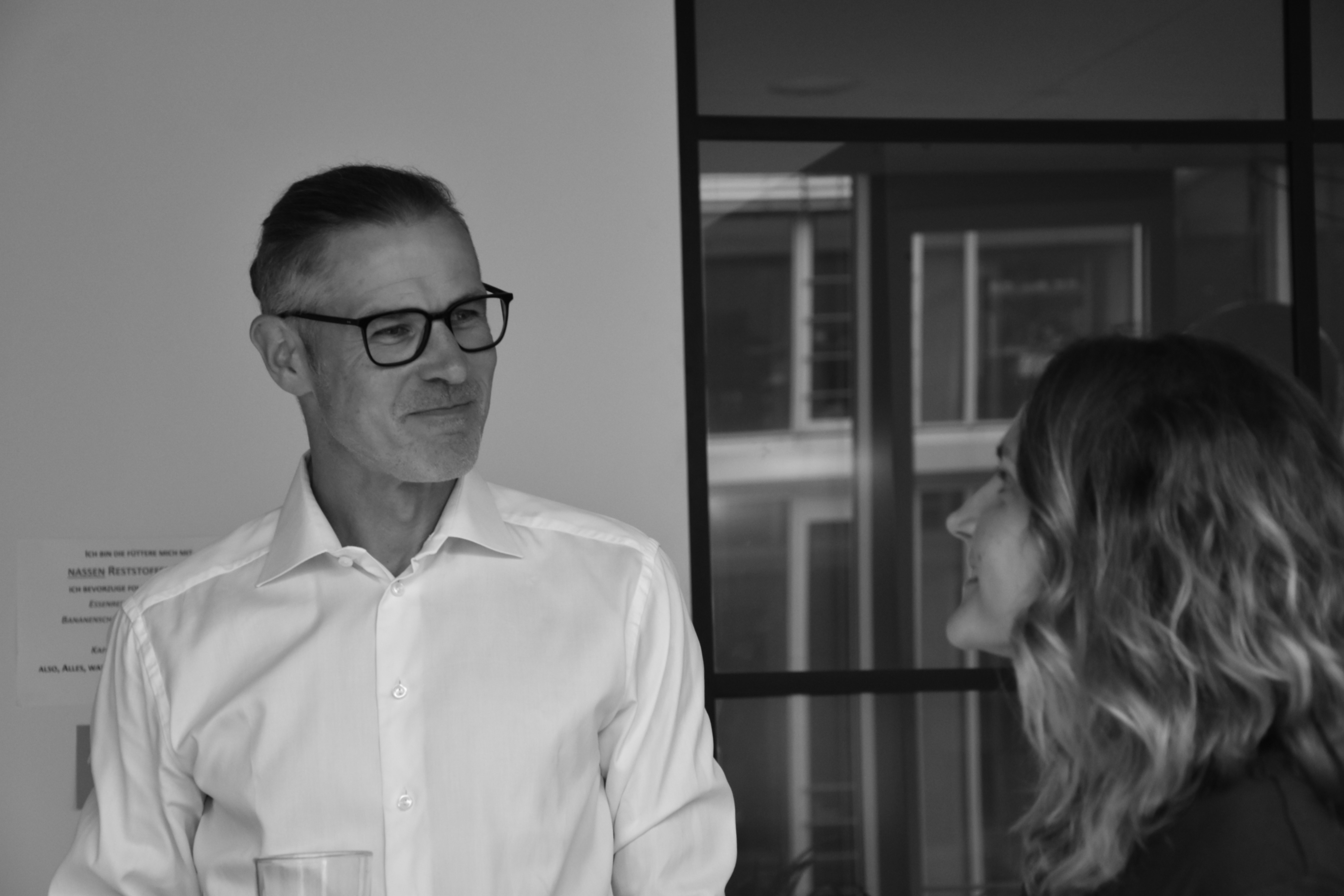 teaser: Rollout management for a web application