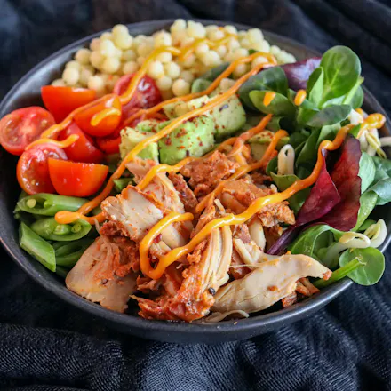 Pulled Chicken salad bowl