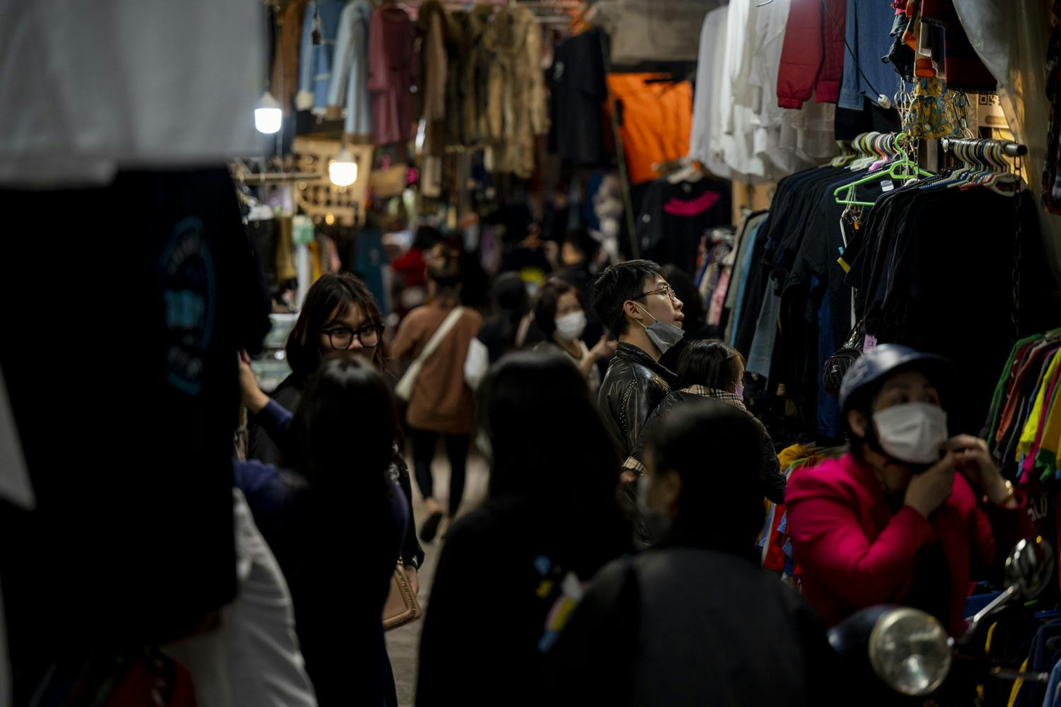 Chợ Đông Tác là chợ hàng si lớn nhất Hà Nội (Nguồn: internet)