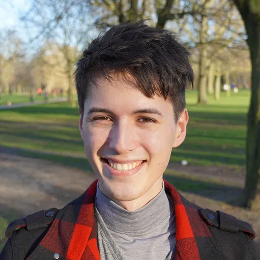 Chris Claudet headshot