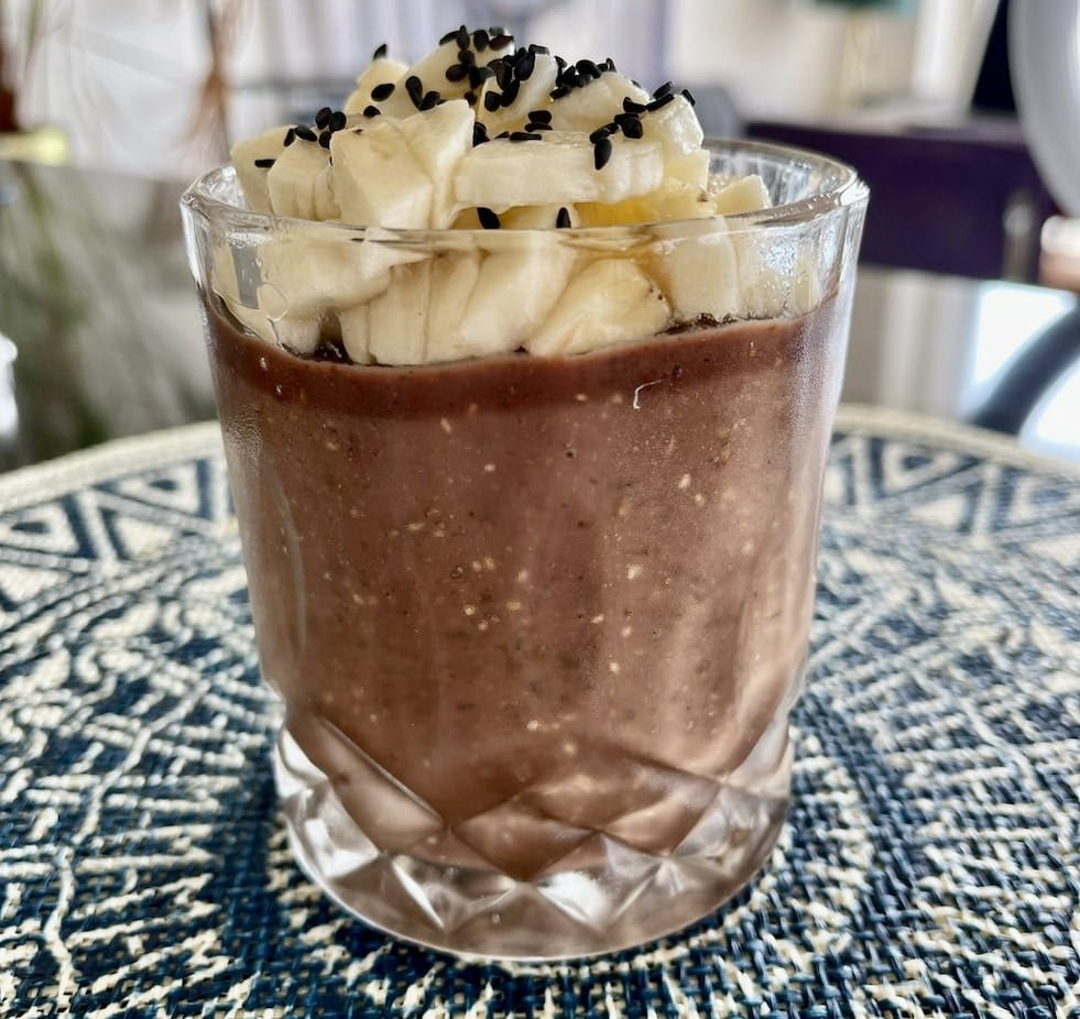 Banana chocolate chia pudding