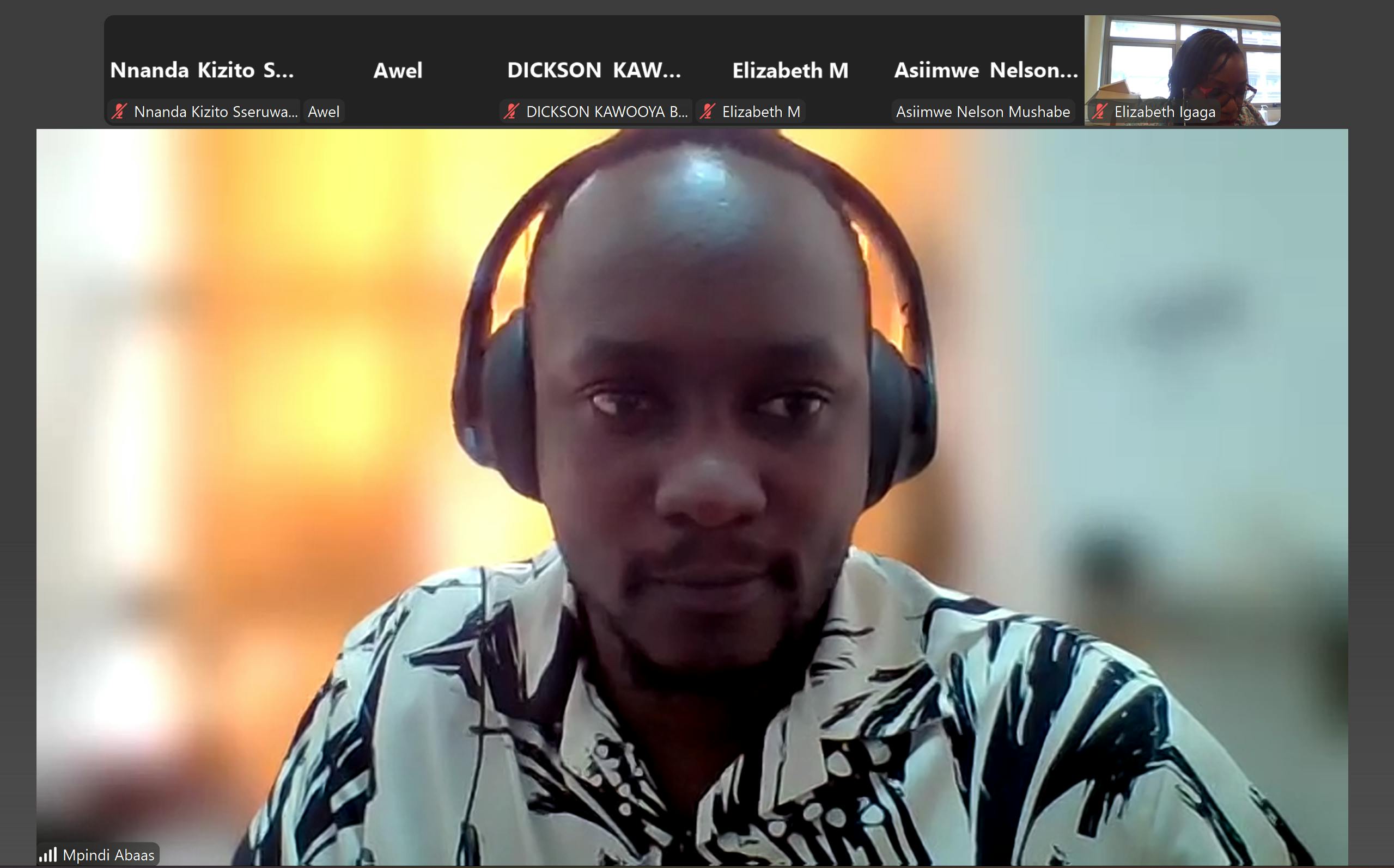 Abaas Mpindi, the CEO of Media Challenge Initiative and Lead Curator of the Griot Seminar, addressing the Fellows.