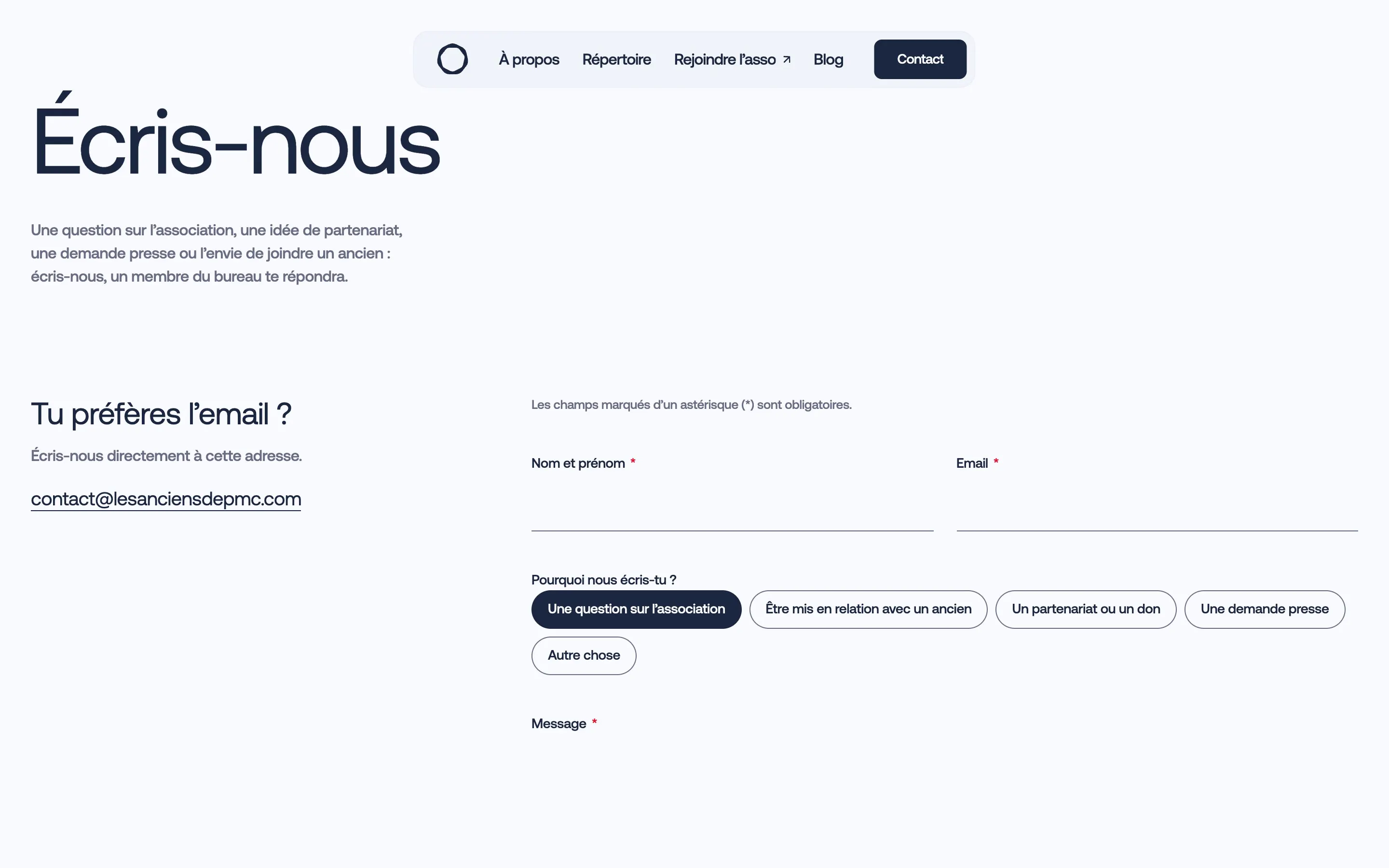 La page Contact : « Écris-nous », l’adresse de l’association et le formulaire