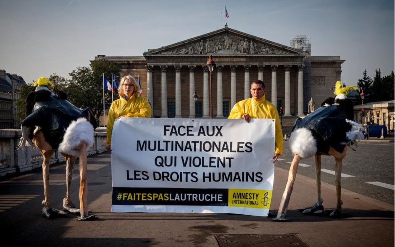 Action Amnesty International devant l'Assemblée Nationale ©P-Y Brunaud