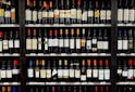 News - 10 conseils malins pour acheter son vin au supermarché - Les Grappes