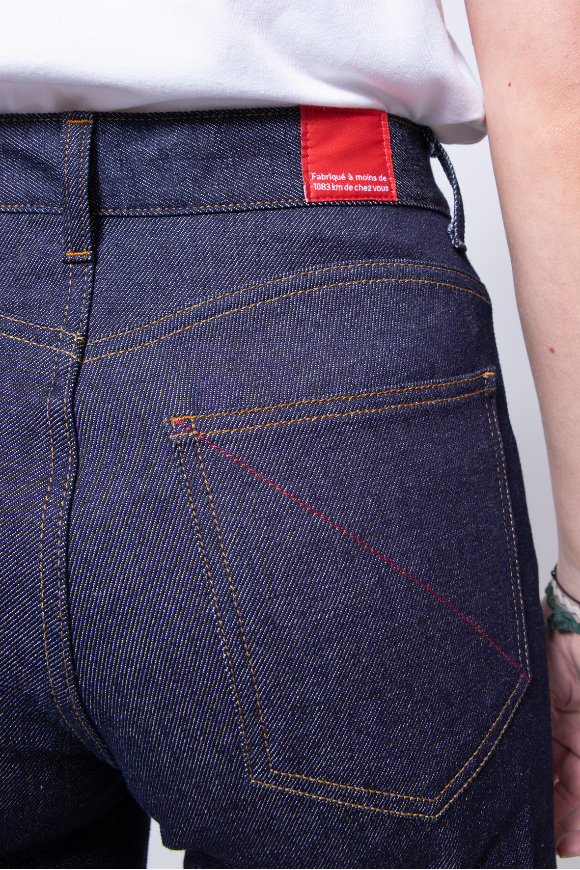 Les outlet jeans 1083