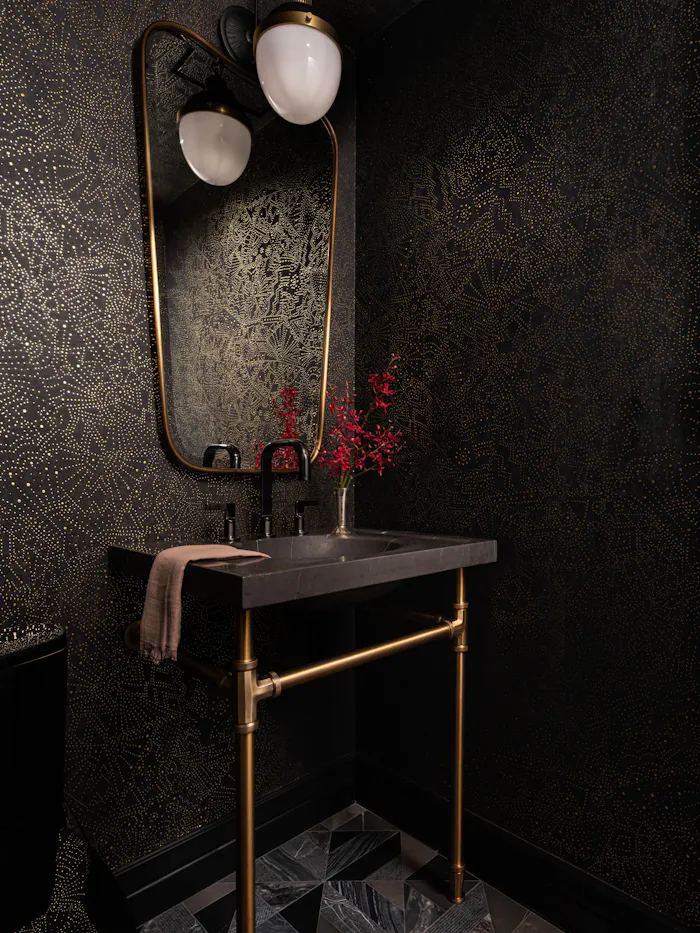 Interior moment 29