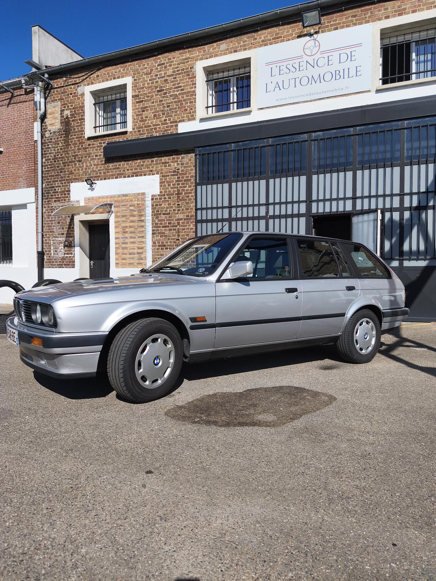 BMW E30 TOURING
