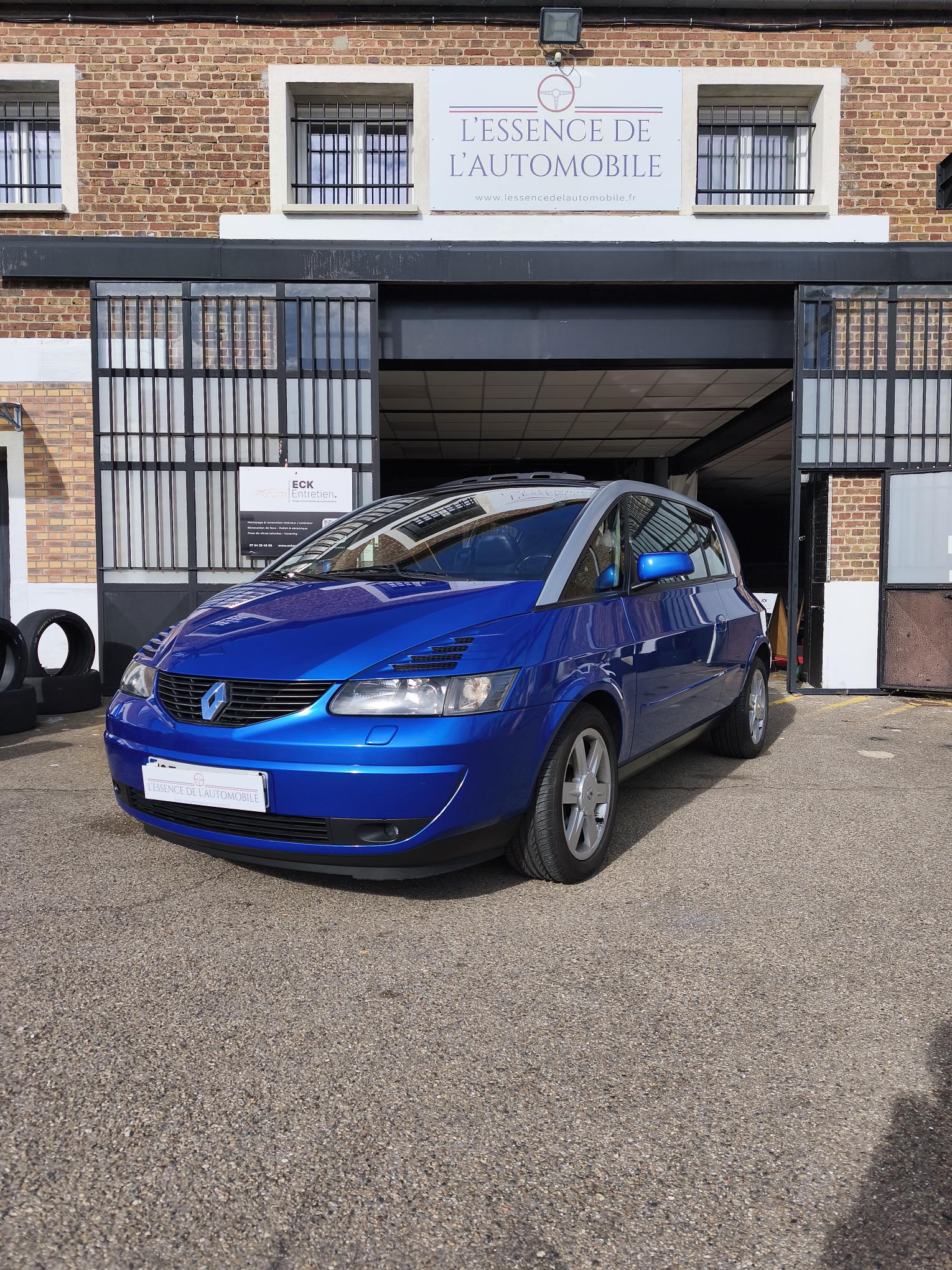 RENAULT AVANTIME 2 LITRES TURBO ESSENCE 165 CV