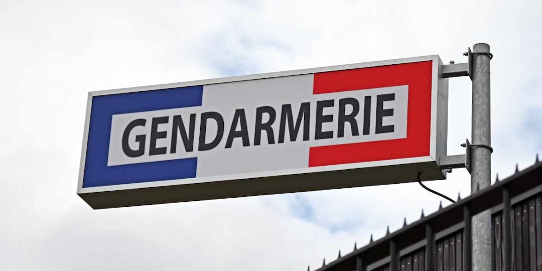 Le panneau "GENDARMERIE" indiquant la présence d'un bâtiment de l'Arme (Photo d'illustration: LP/L'Essor)
