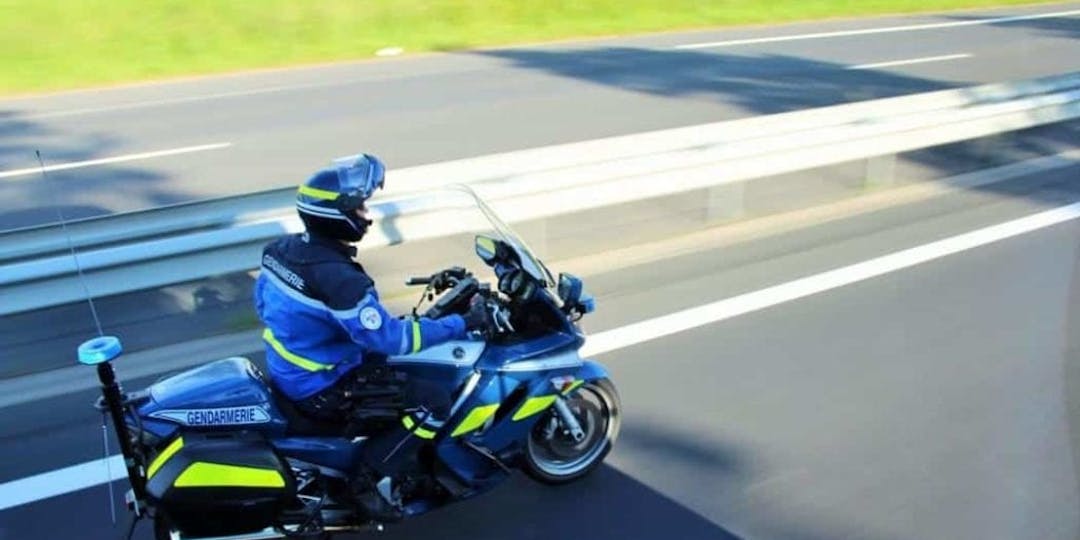 Le motard accompagnait un convoi de la Banque de France au moment où s'est déroulé l'accident (crédit photo : L'Essor)