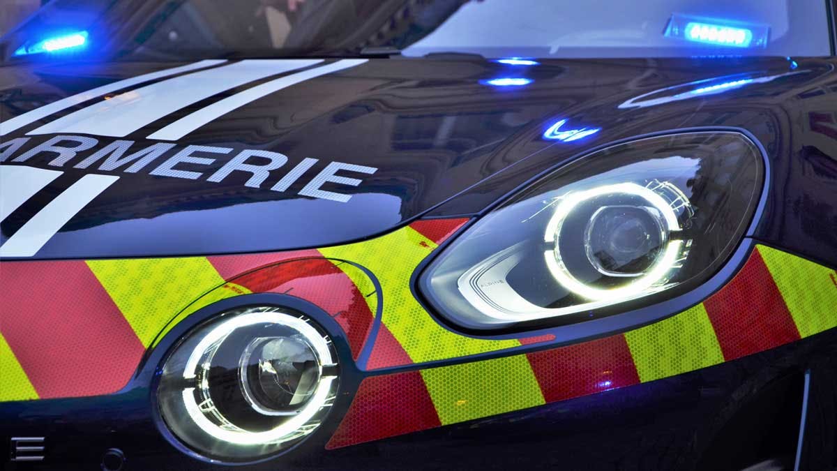 L'Alpine A110, nouveau véhicule rapide d'intervention des gendarmes, lors de sa présentation dans la cour de l'Hôtel de Beauvau, siège du ministère de l'Intérieur, à Paris, en décembre 2021. (Photo: LP/L'Essor)