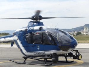 Essor triple meurtre Drôme hélicoptère