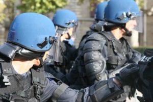 Des gendarmes mobiles à l'entrainement (M. Guyot/Essor)