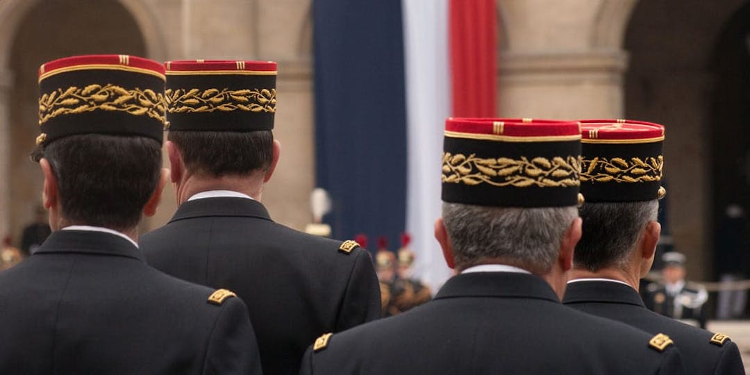 Officiers généraux, lors d'une cérémonie aux Invalides (photo d'illustration Matthieu Guyot/L'Essor) 
