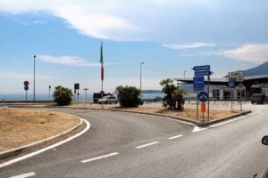 La frontière franc_italienne de Vintimille (Photo d'illustration S.D L'Essor).