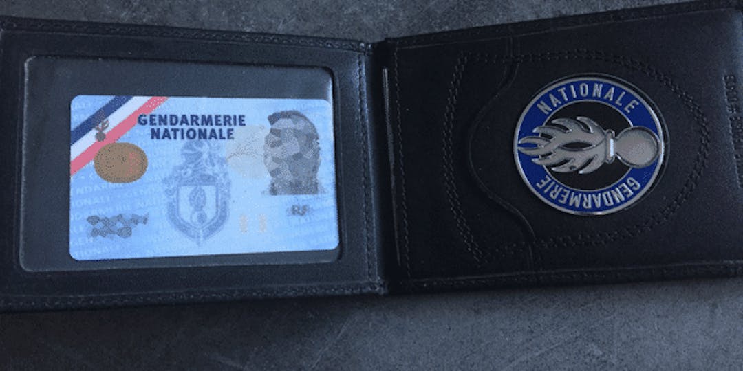 L'ex-réserviste avait conservé sa carte de gendarmerie (Photo: archives L'Essor).