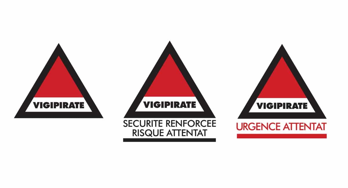 Les logos représentant les trois niveaux du plan Vigipirate.