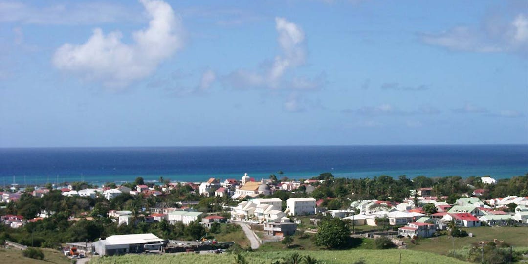 Le gendarme était logé à Grand-Bourg, chef-lieu de l’île de Marie-Galante en Guadeloupe