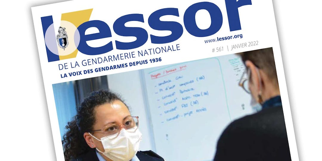 Extrait de la Une du n°561 du magazine L'Essor de la Gendarmerie, paru en janvier 2022.