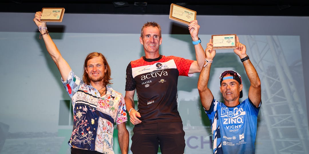 Le colonel Laurent Lambert, au centre, a fini sur la première marche du podium de l'Ironman 70.3 de Vichy (photo Ironman Vichy)