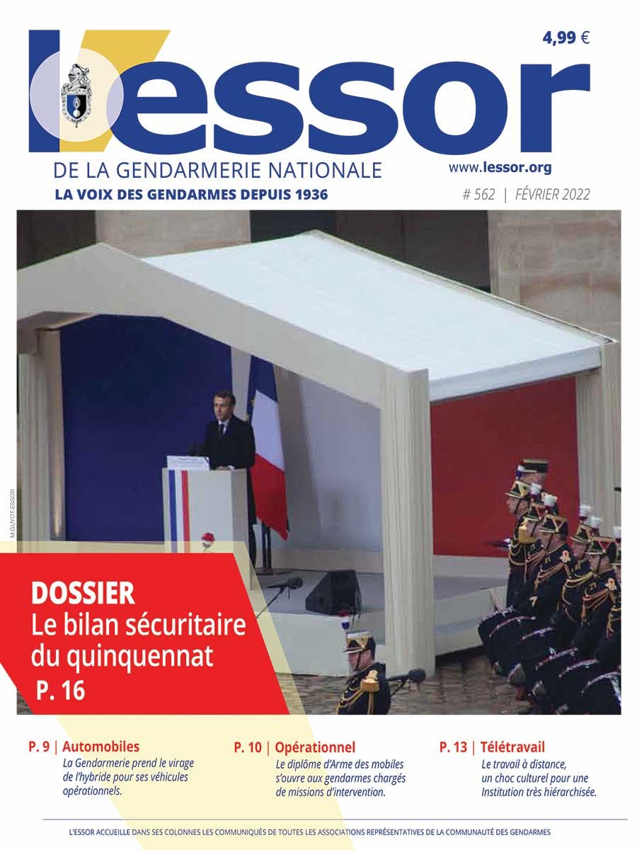 Couverture du numéro 562 du magazine L'Essor de la Gendarmerie, publié en février 2022.