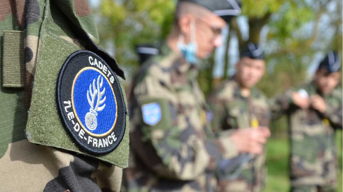 Des cadets de la Gendarmerie d'Ile-de-France lors de leur premier stage de découverte au camp militaire de Beynes, dans les Yvelines. (Photo: L.Picard / L'Essor)