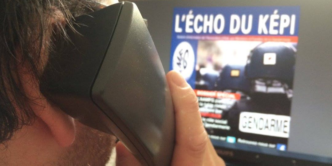 En 2018, les gendarmes de l'Isère alertaient sur une tentative d'escroquerie de personnes se faisant passer pour des gendarmes en contactant des commerçants du département afin de leur vendre un encart publicitaire dans la revue "L'Echo du Képi". (Photo d'illustration)