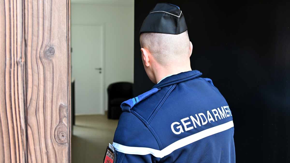 Sur les sept logements que compte la nouvelle brigade de Sainte-Pazanne (Loire-Atlantique), un pavillon dit "réversible" est réservé pour les deux gendarmes adjoints volontaires (GAV). (Photo: L.Picard / L'Essor)