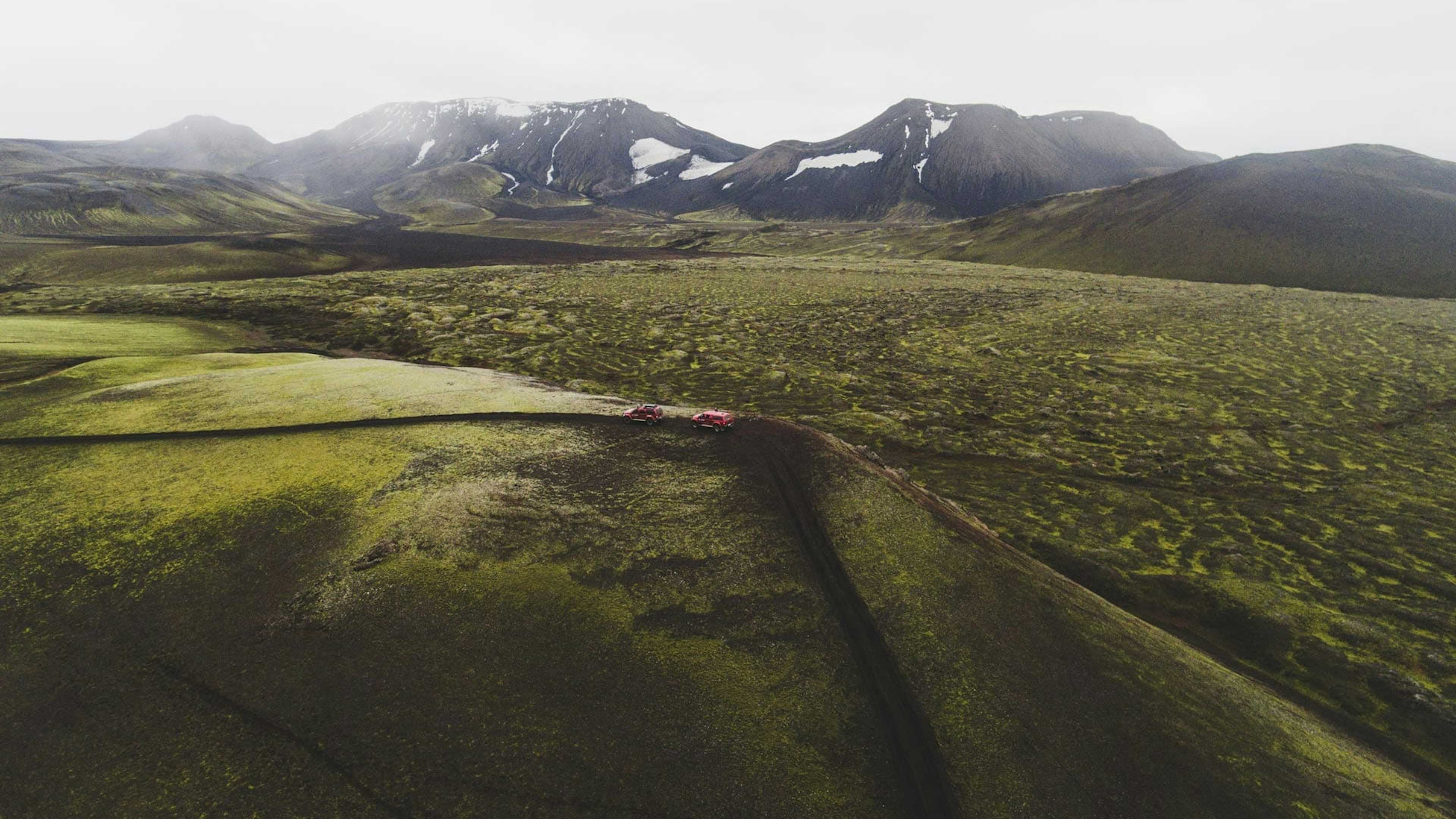 Super Jeeps Highlands Iceland