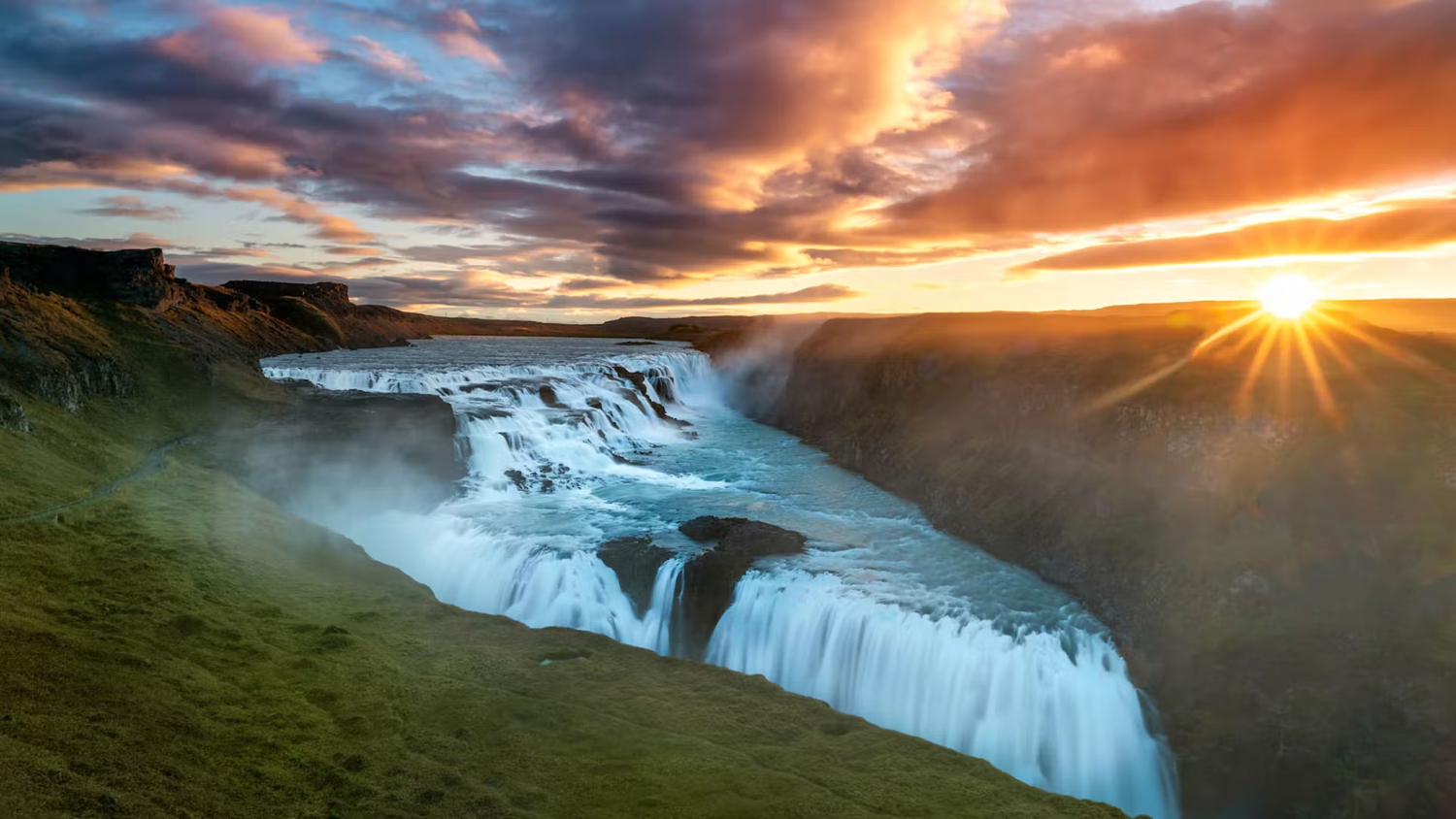Golden Circle and Dairy Farm Tour